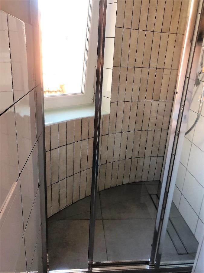 Sentymenty - Apartamenty W Kamienicy Na Mickiewicza Торунь Экстерьер фото