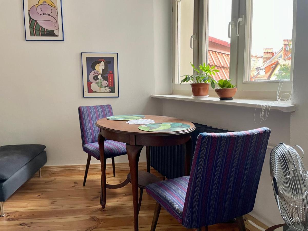 Sentymenty - Apartamenty W Kamienicy Na Mickiewicza Торунь Экстерьер фото